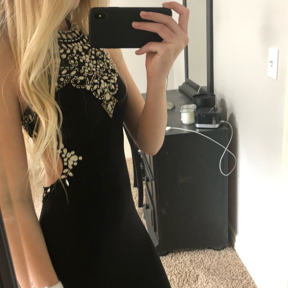 PROM DRESS
